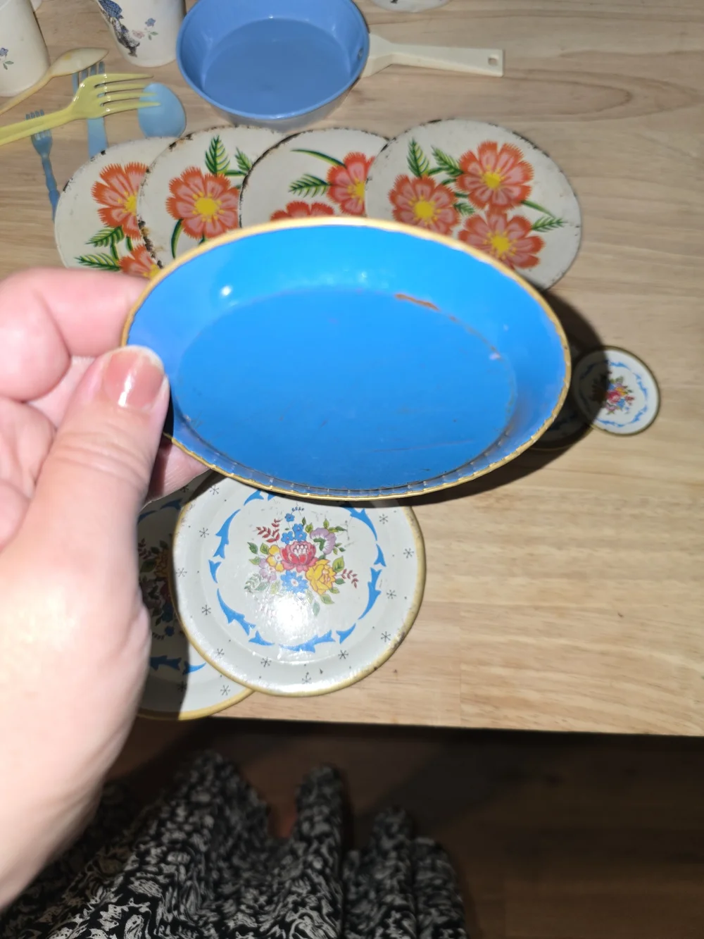 Lot Of Vintage Kids Kitchen Play Set
